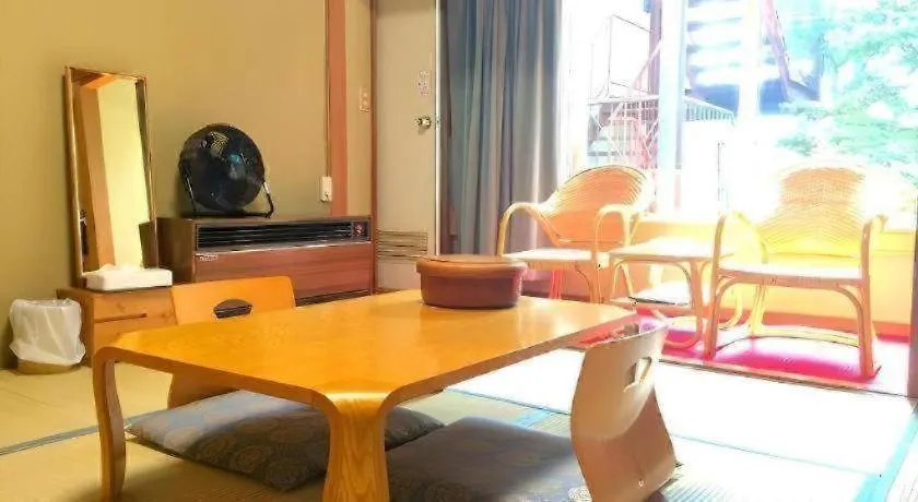 Hotel Gomi Kuširo